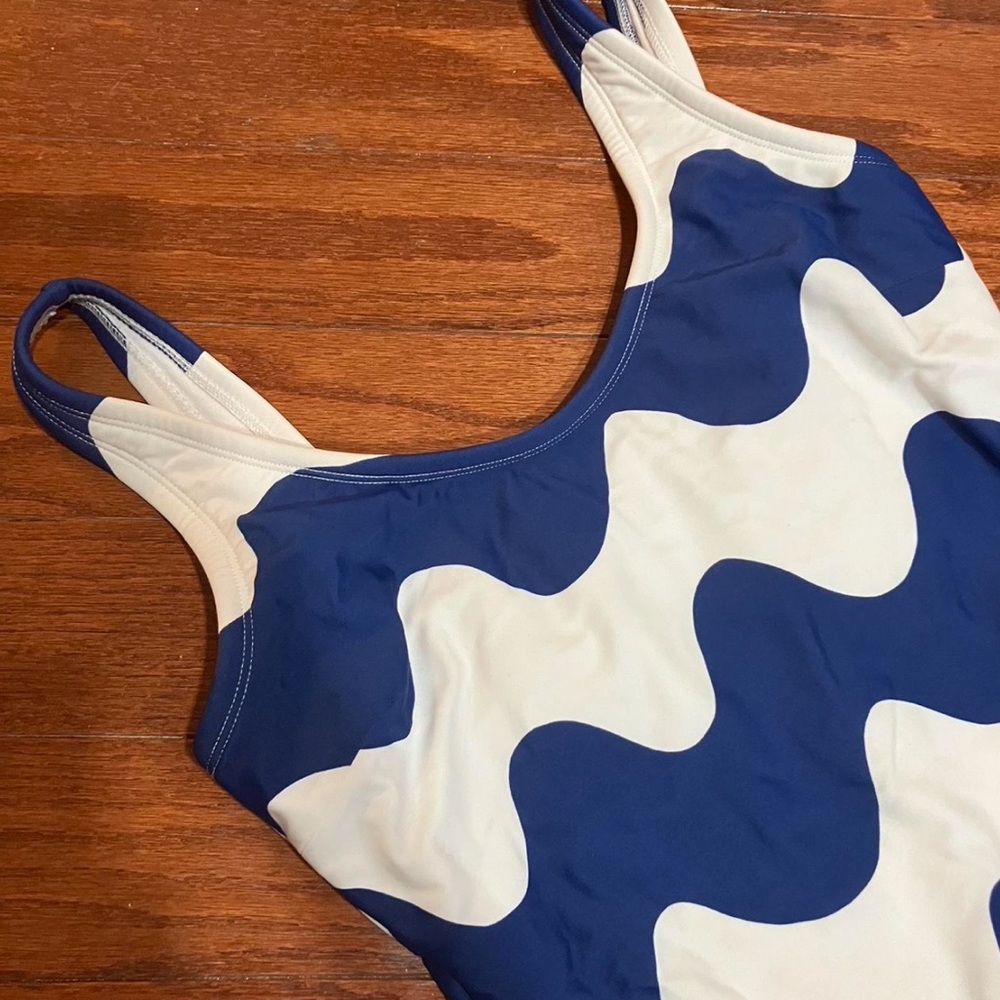 Iconic ๐ Merimekko for Target Swimsuit - Picture 2 of 7